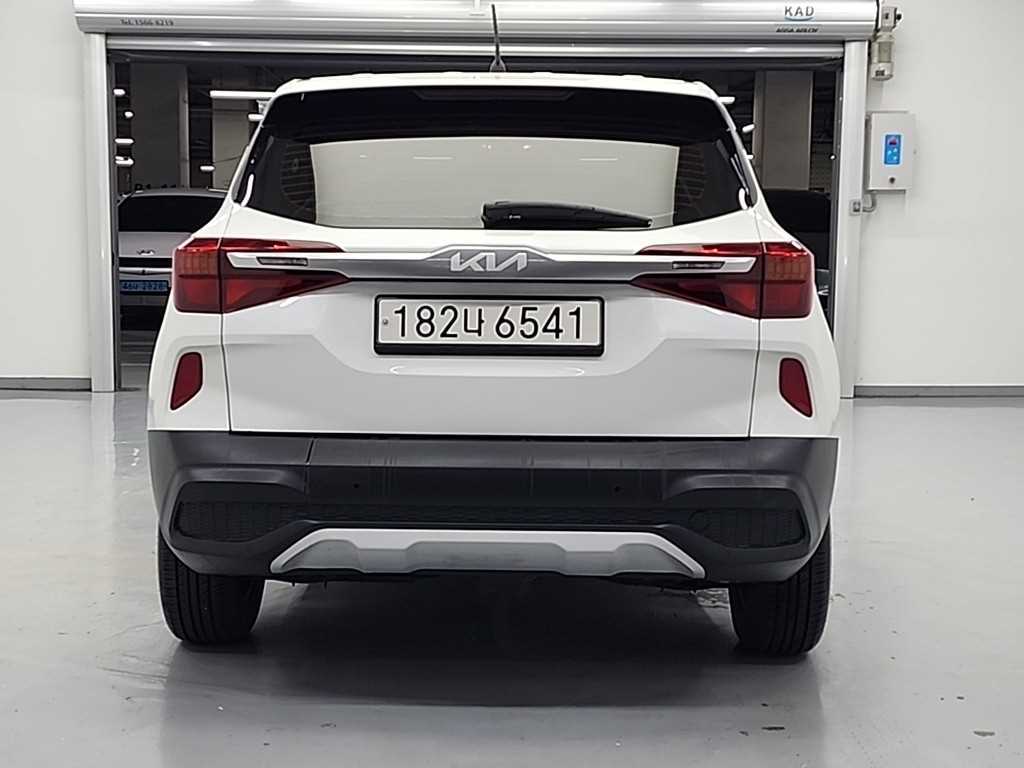 KIA Seltos - Vista 3