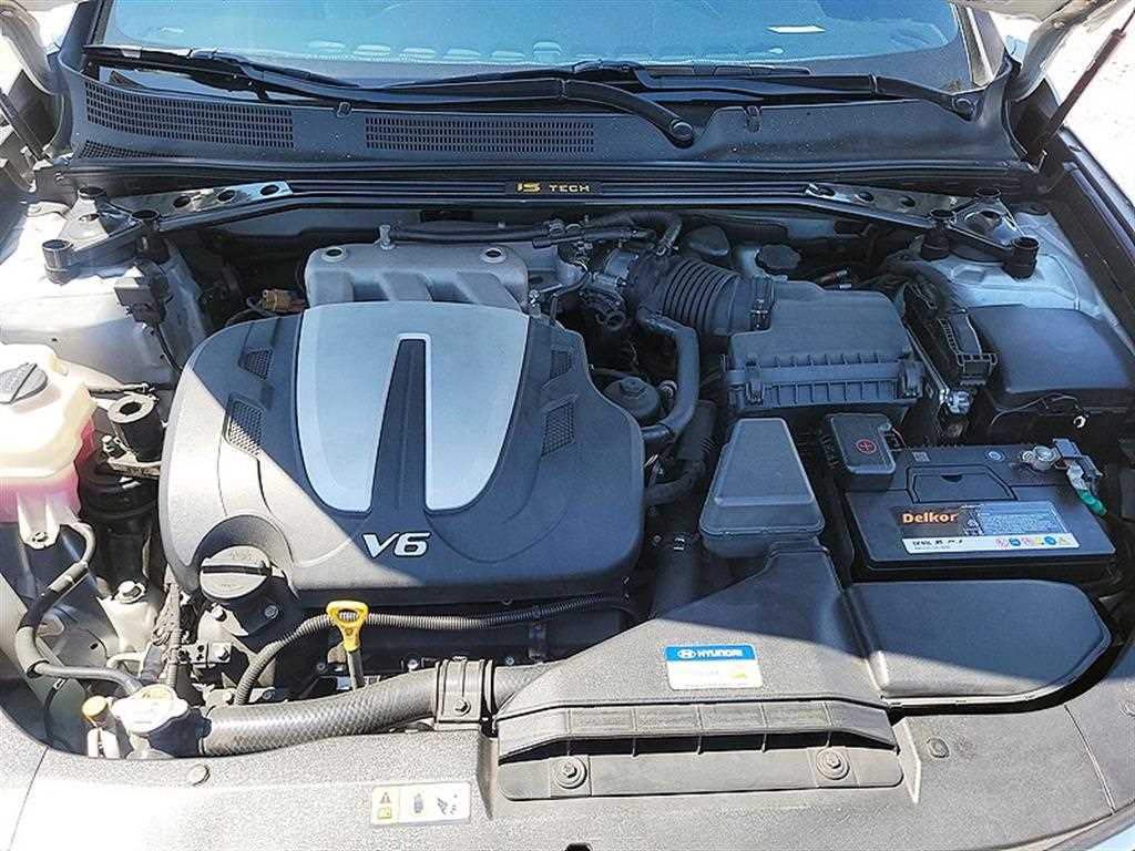 HYUNDAI Grandeur 2014 Plateado - Importación desde Corea - HF Imports Iquique - Foto 20