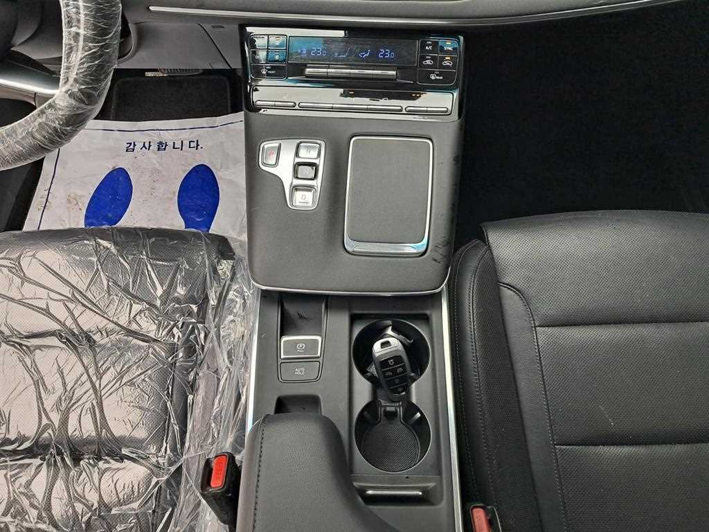 HYUNDAI Grandeur 2022 Blanco - Importación desde Corea - HF Imports Iquique - Foto 14