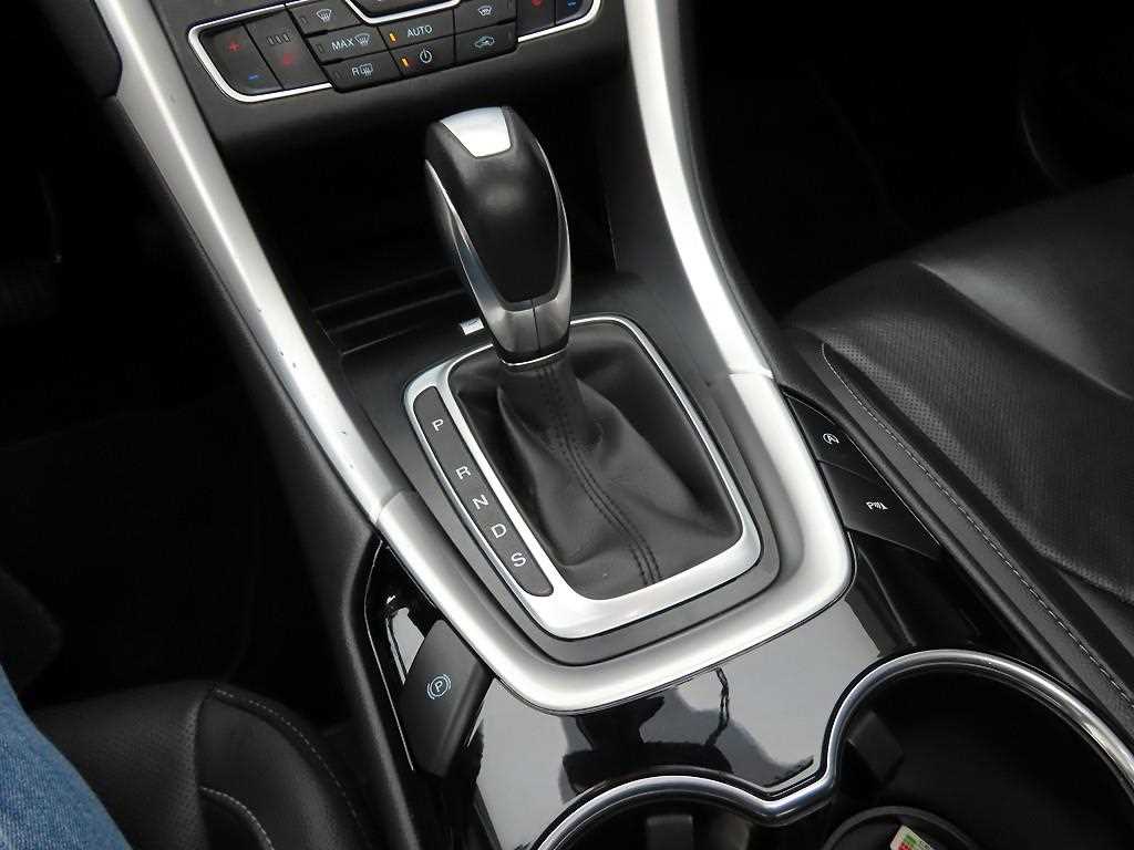 Ford Mondeo - Vista 10