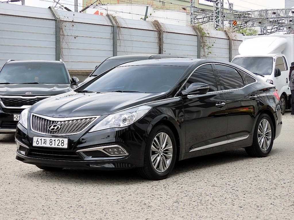HYUNDAI Grandeur - Vista 2