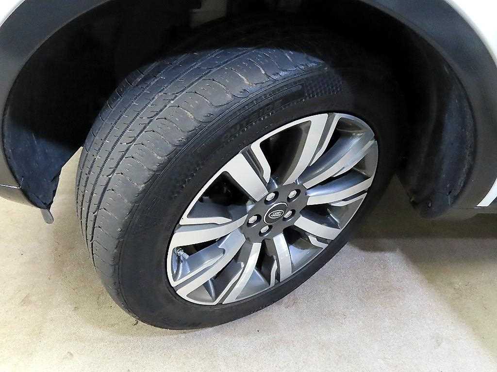 Land Rover Discovery Sports 2018 Blanco - Importación desde Corea - HF Imports Iquique - Foto 20