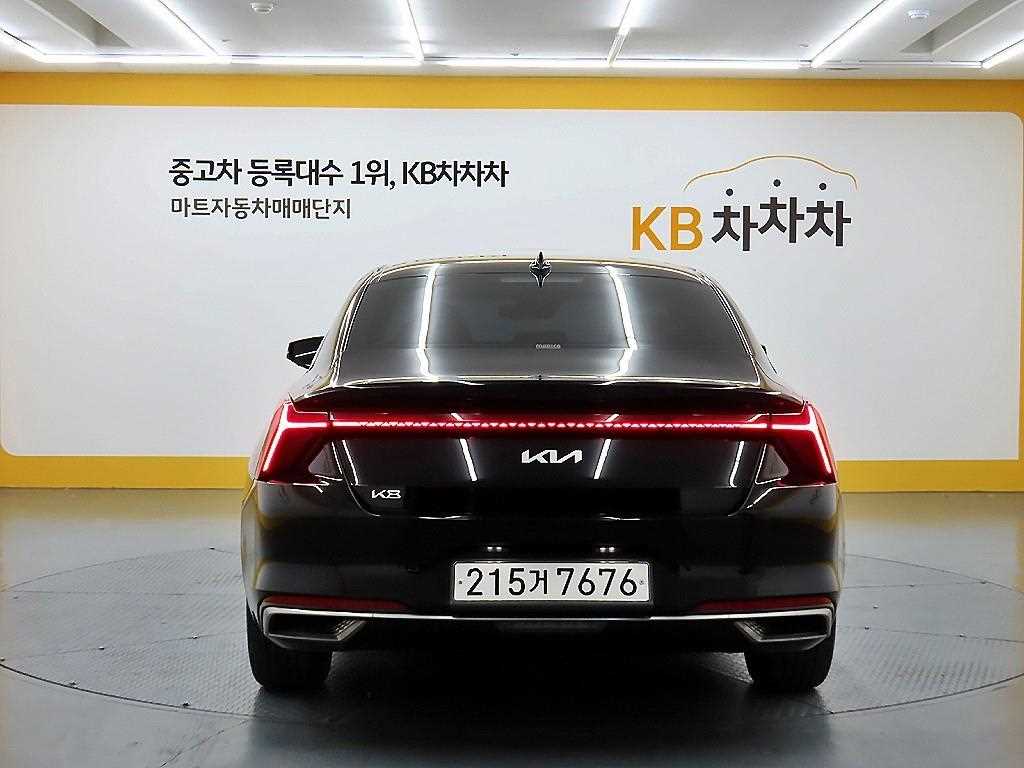 KIA K8 - Vista 3