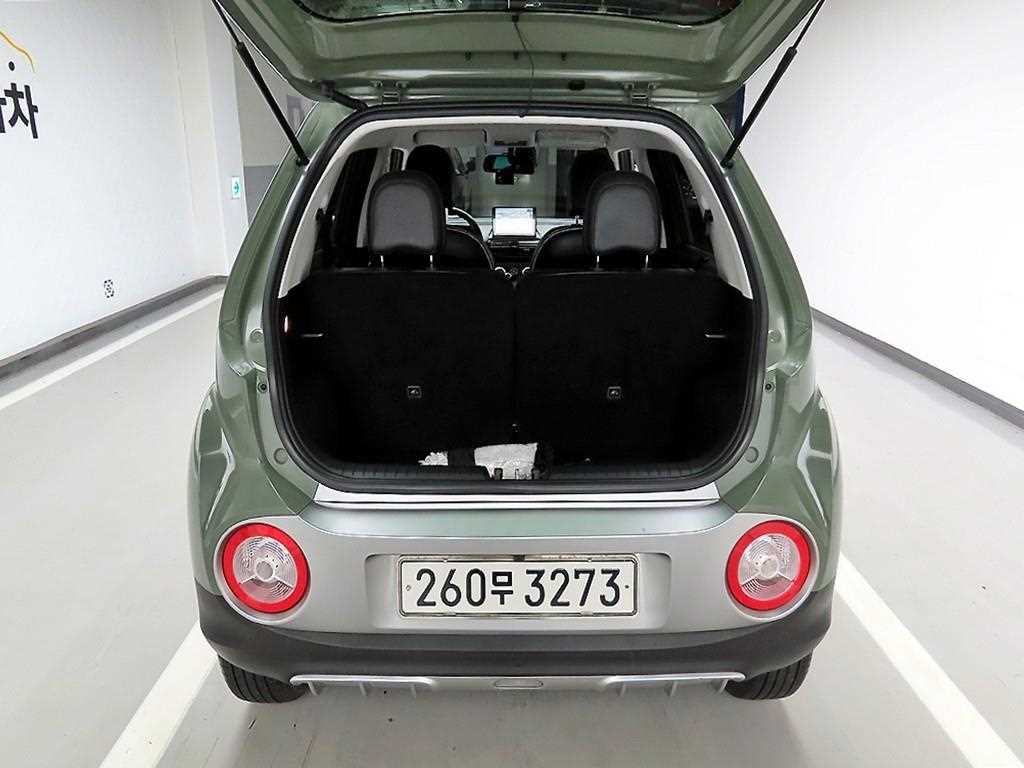 HYUNDAI Casper - Vista 5