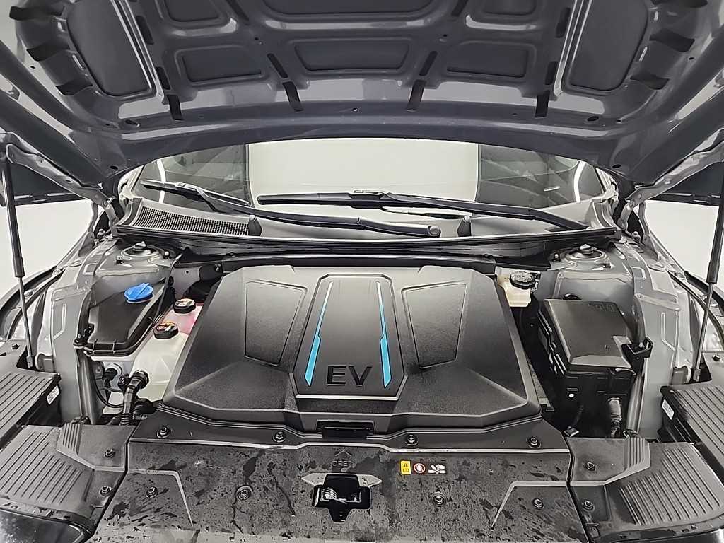 HYUNDAI Ioniq 5 - Vista 5