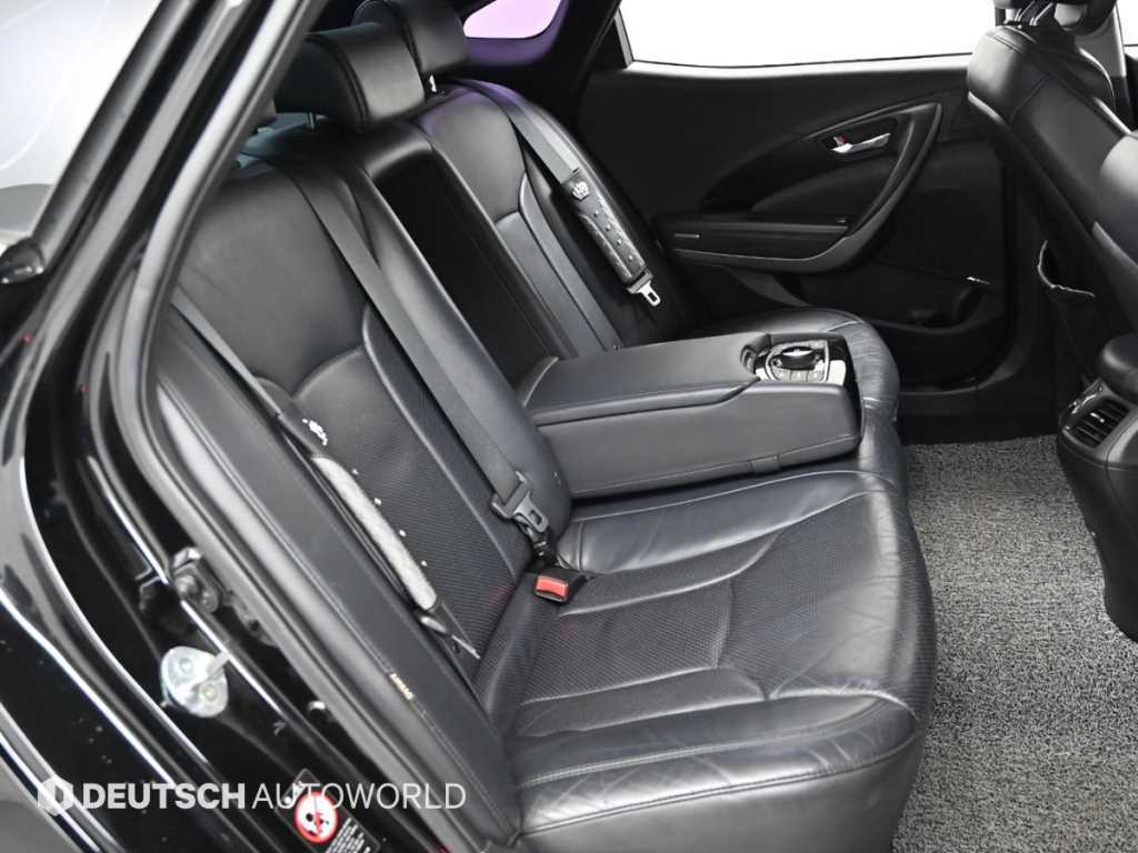 HYUNDAI Grandeur - Vista 12