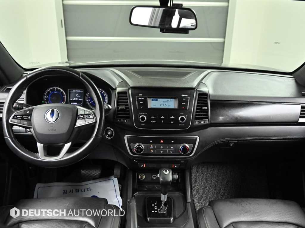 Ssangyong Rexton - Vista 7