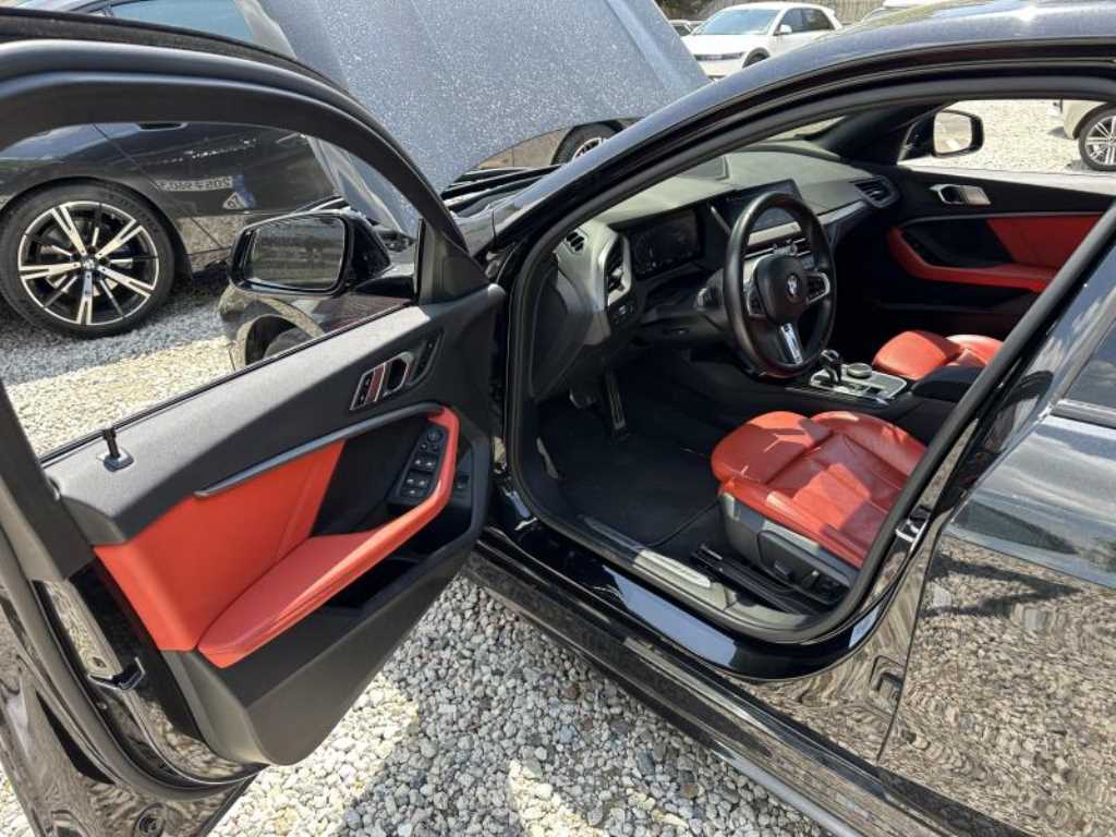 BMW 1 series - Vista 5