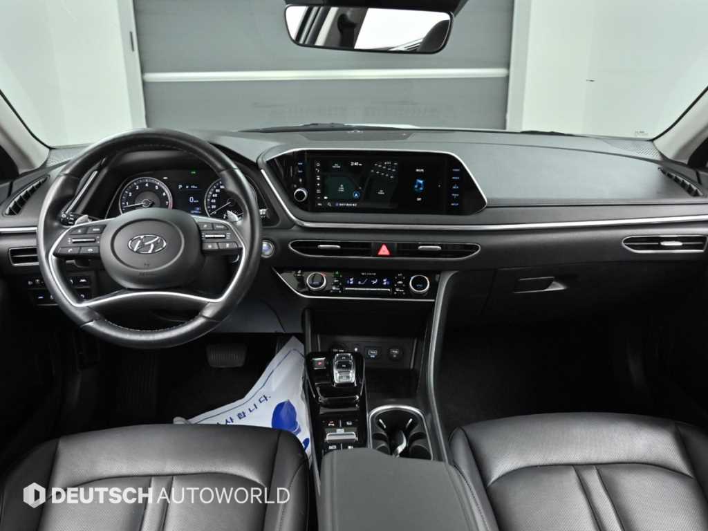 HYUNDAI Sonata - Vista 7