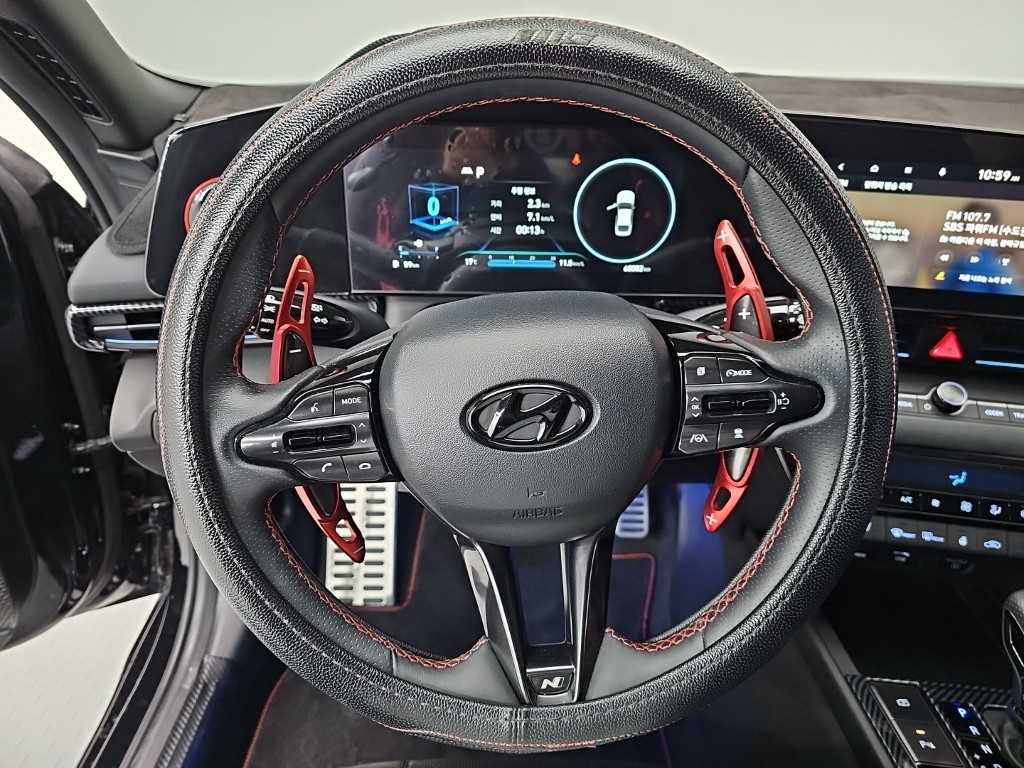 HYUNDAI Avante - Vista 9