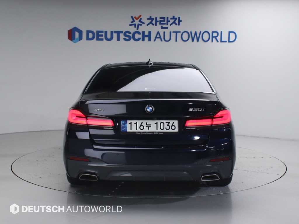 BMW 5 Series - Vista 4