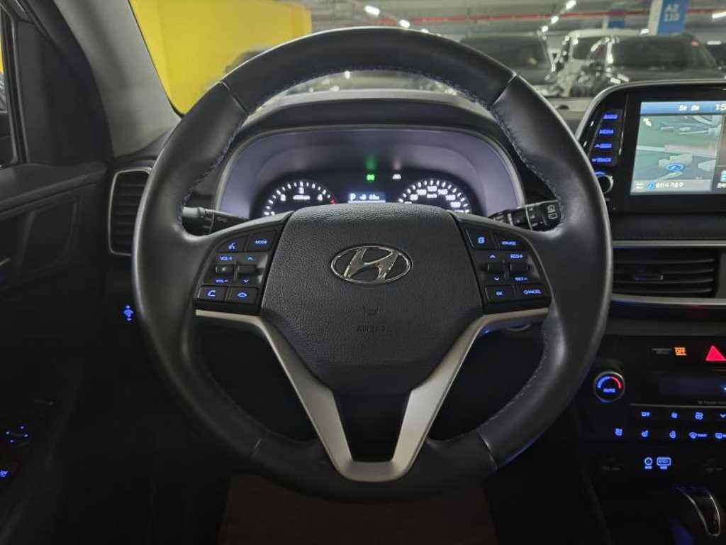 HYUNDAI Tucson - Vista 6