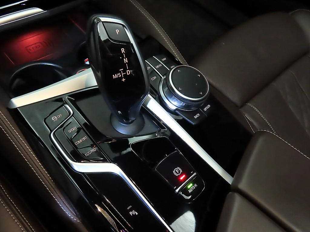 BMW 5 Series - Vista 12