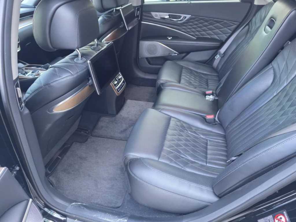 KIA K9 - Vista 6
