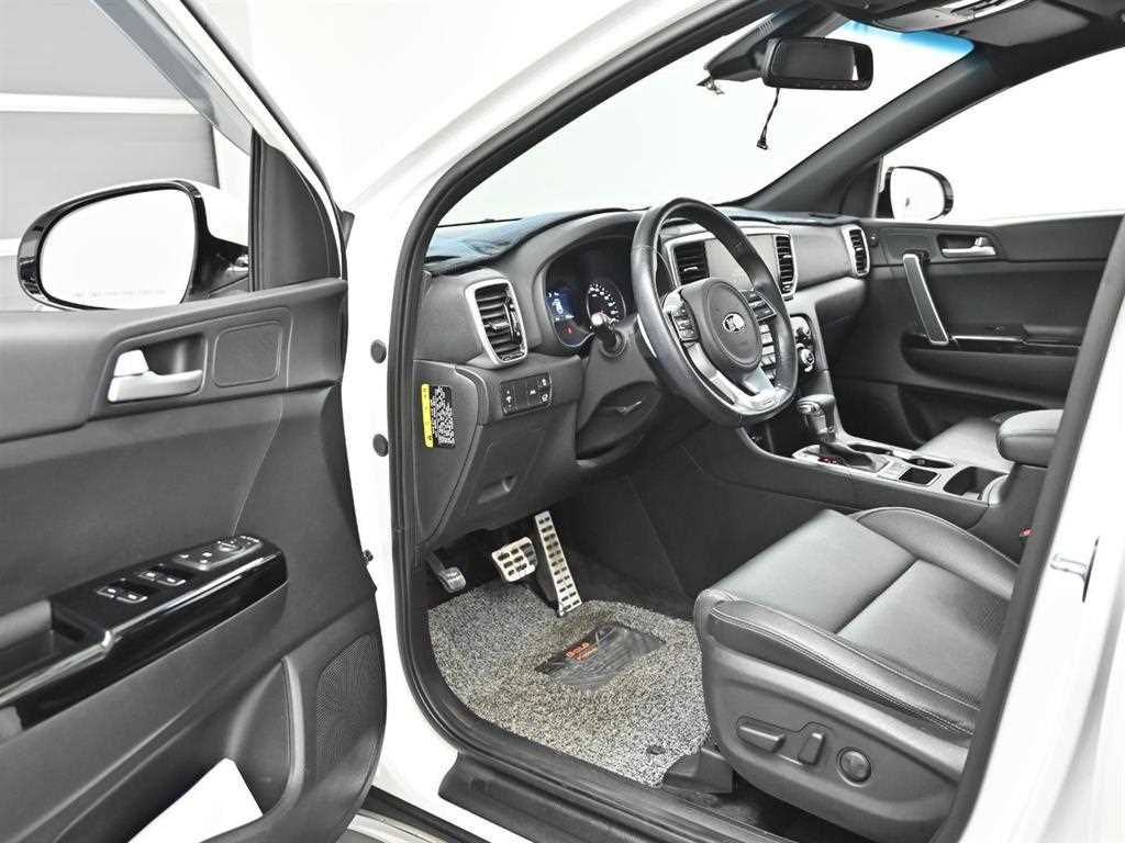 KIA Sportage - Vista 11