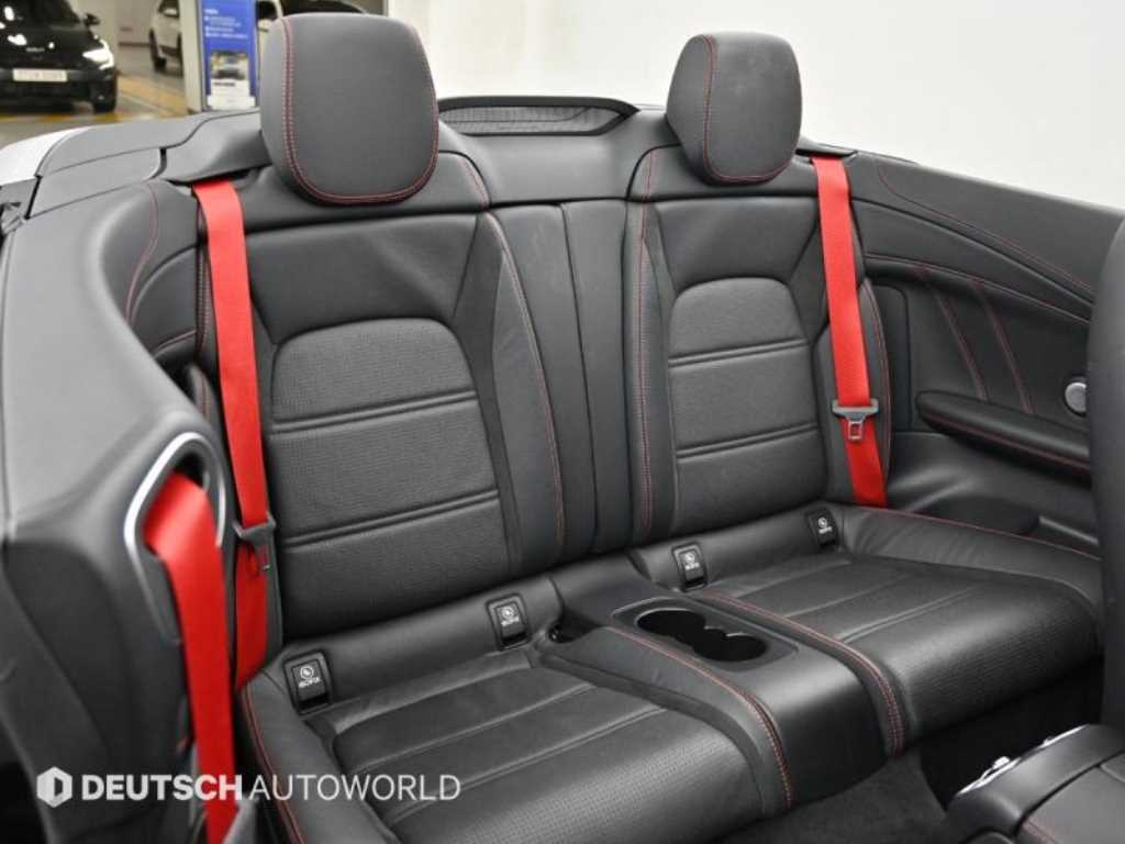 Mercedes Benz C Class - Vista 12