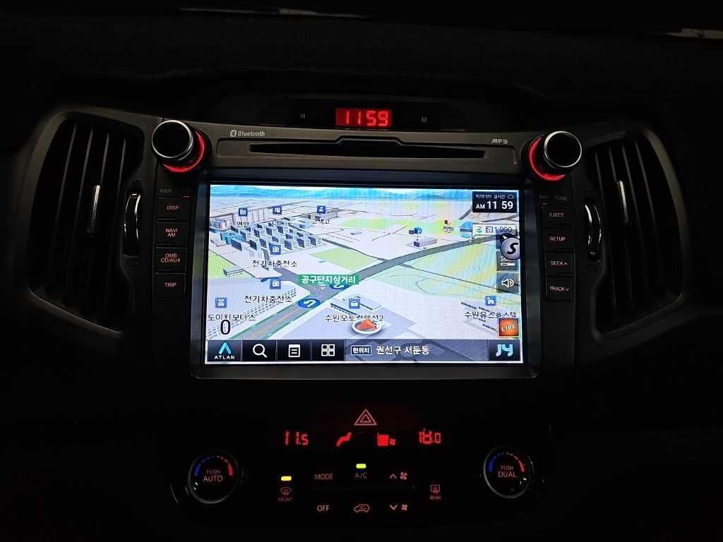 KIA Sportage 2011 Plateado - Importación desde Corea - HF Imports Iquique - Foto 13