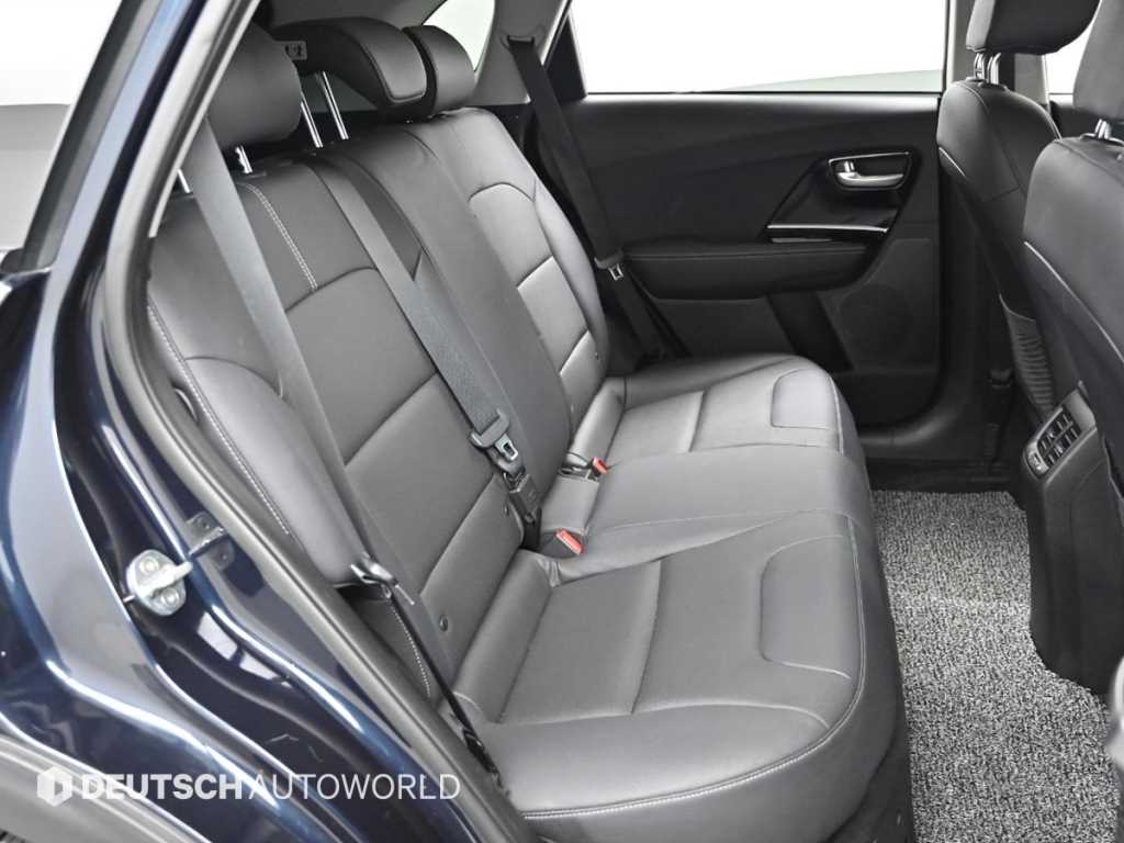 KIA Niro - Vista 12