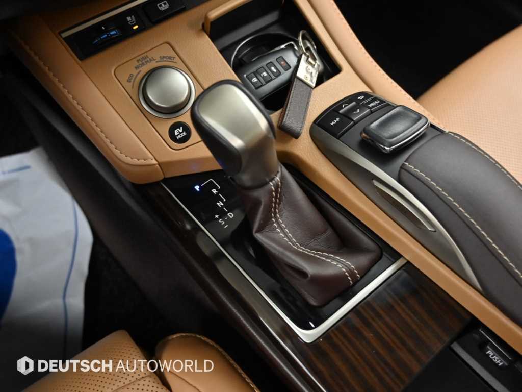 Lexus ES - Vista 9