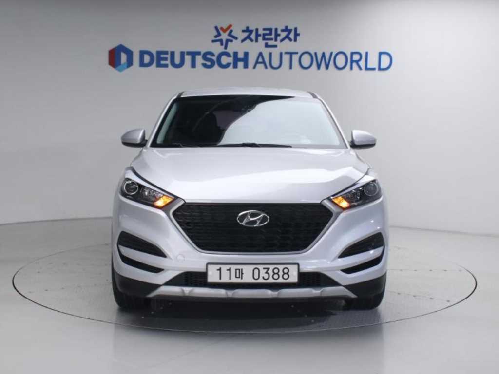 HYUNDAI Tucson 2017 Gris - Importación desde Corea - HF Imports Iquique - Foto 1