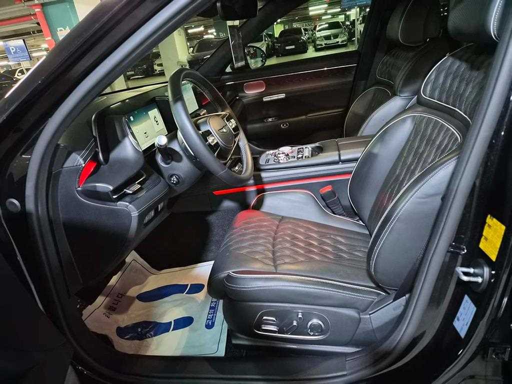 Genesis G90 - Vista 6