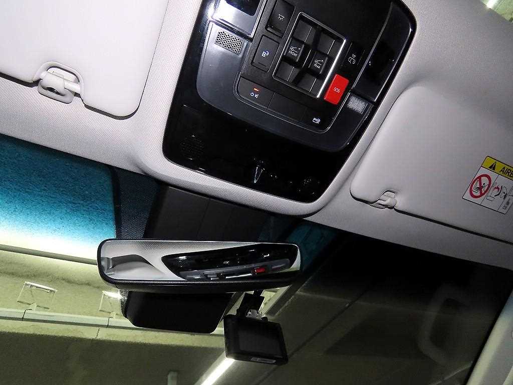 HYUNDAI Staria 2022 Negro - Importación desde Corea - HF Imports Iquique - Foto 16