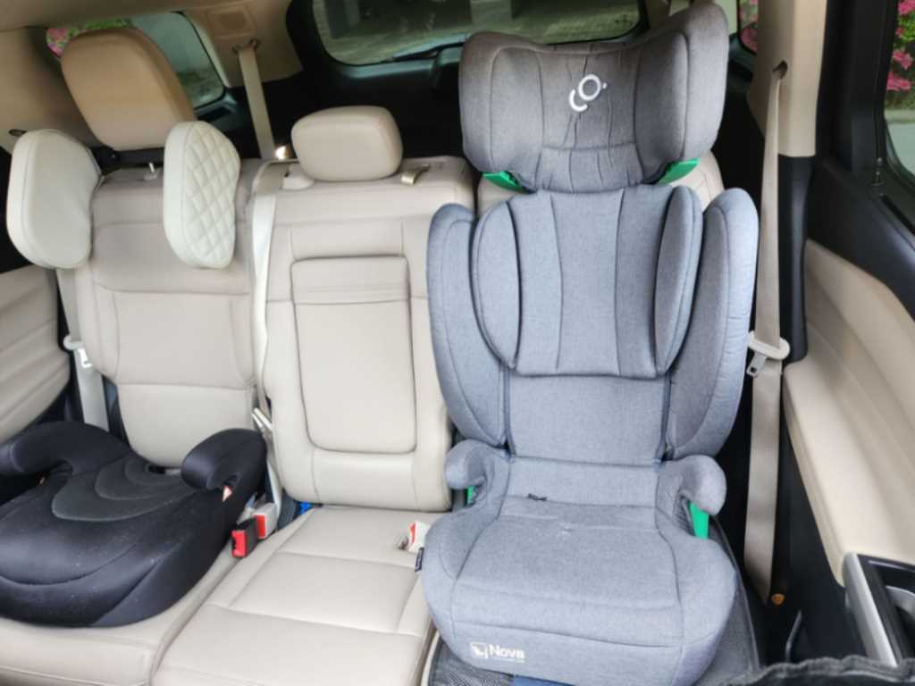 Ford Explorer - Vista 7