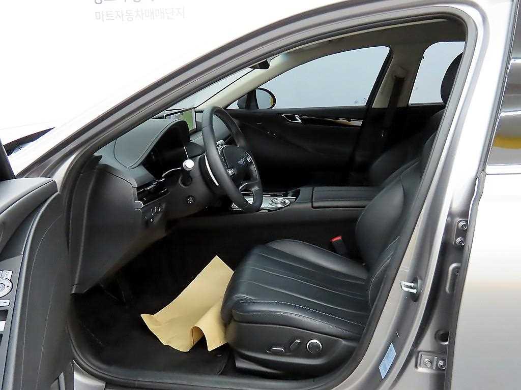 Genesis G80 - Vista 5
