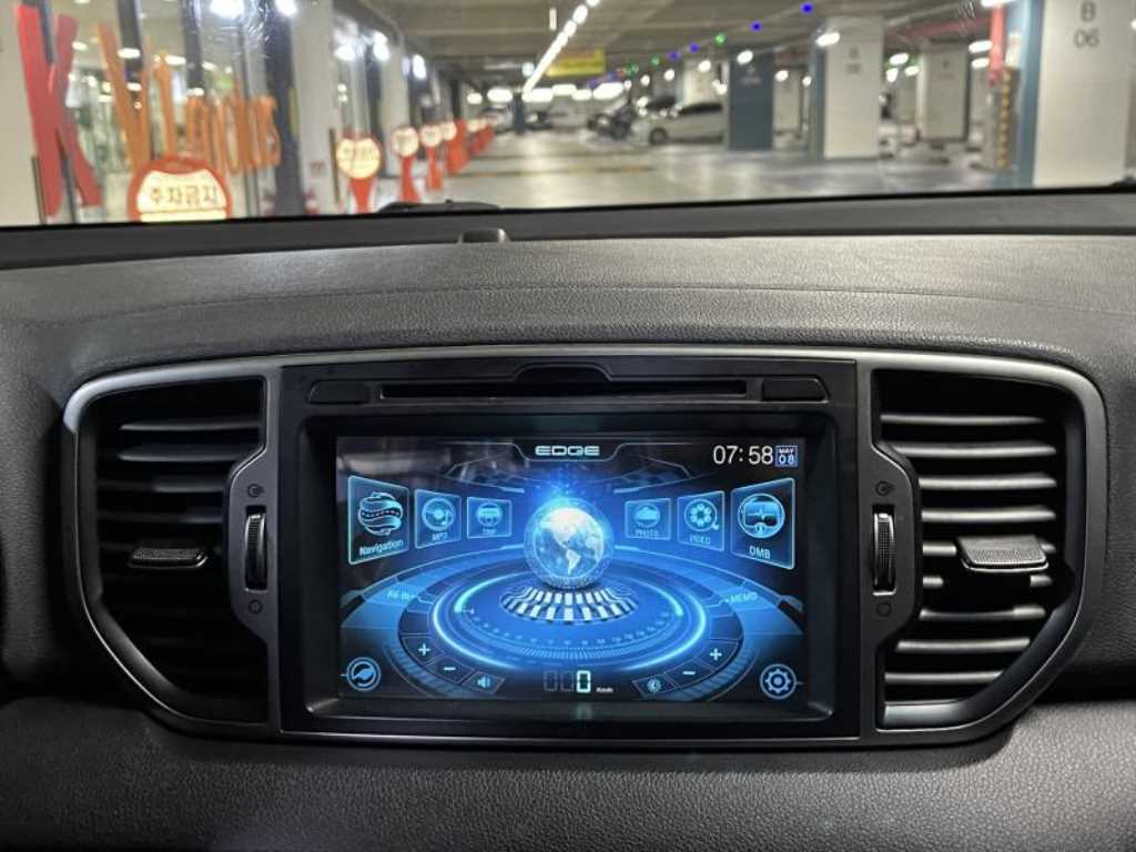 KIA Sportage - Vista 8