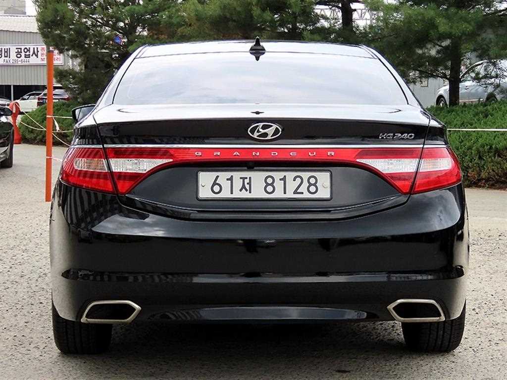 HYUNDAI Grandeur - Vista 4