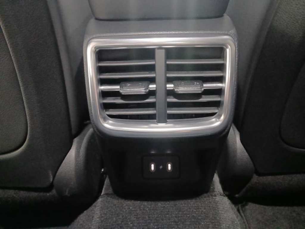 KIA K5 - Vista 10