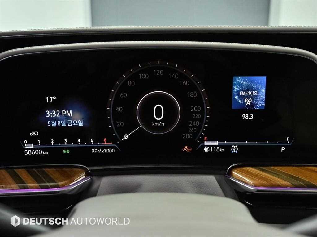 Cadillac Escalade - Vista 8