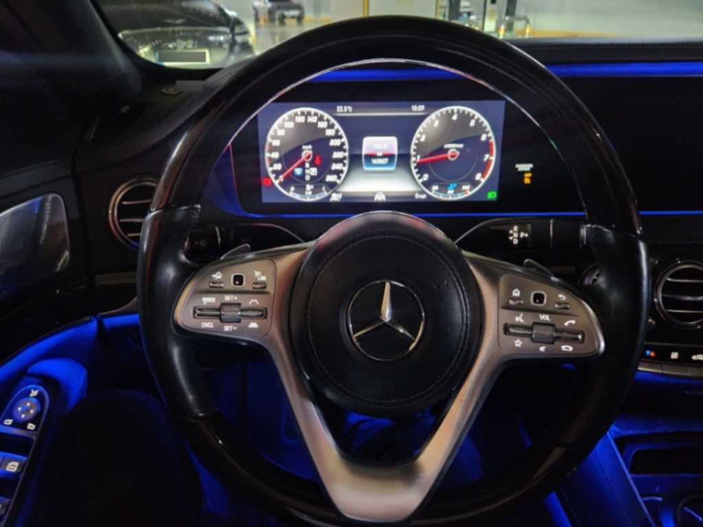 Mercedes Benz S Class - Vista 6