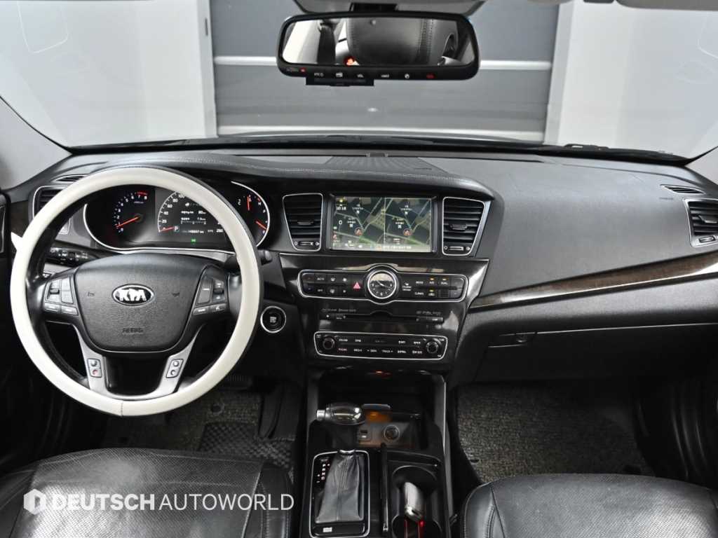 KIA K7 - Vista 8