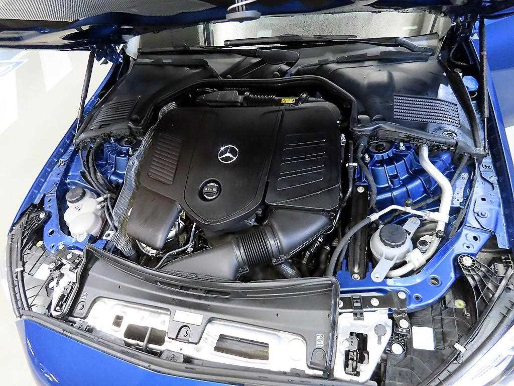 Mercedes Benz C Class 2023 Azul - Importación desde Corea - HF Imports Iquique - Foto 19
