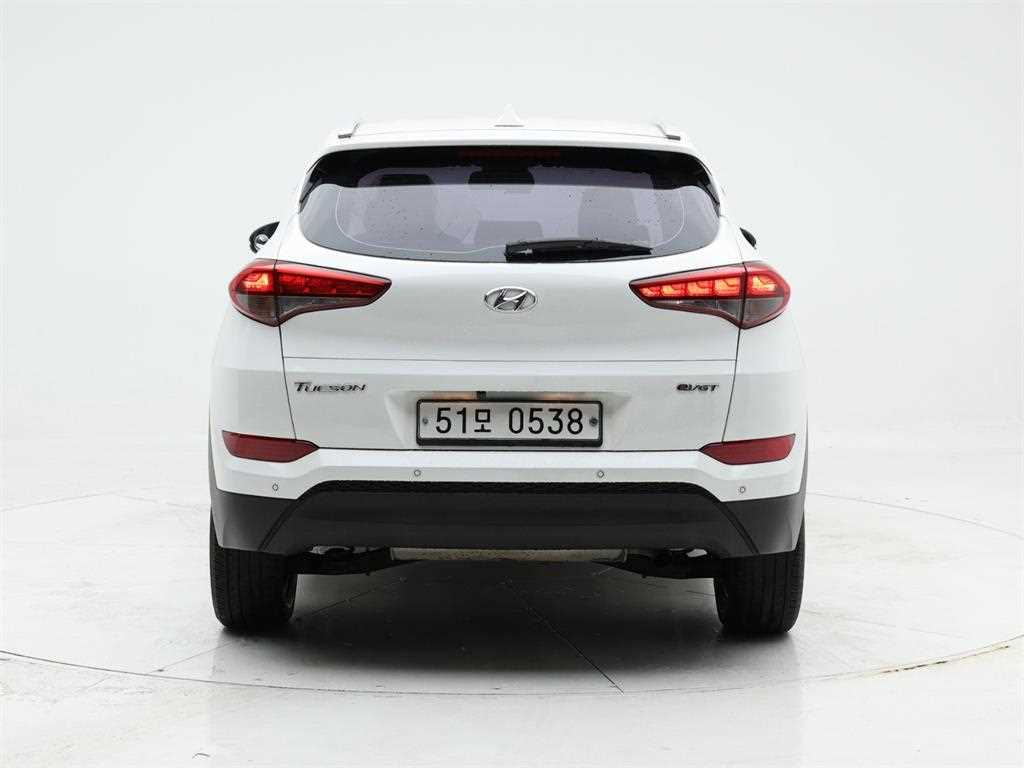 HYUNDAI Tucson - Vista 5