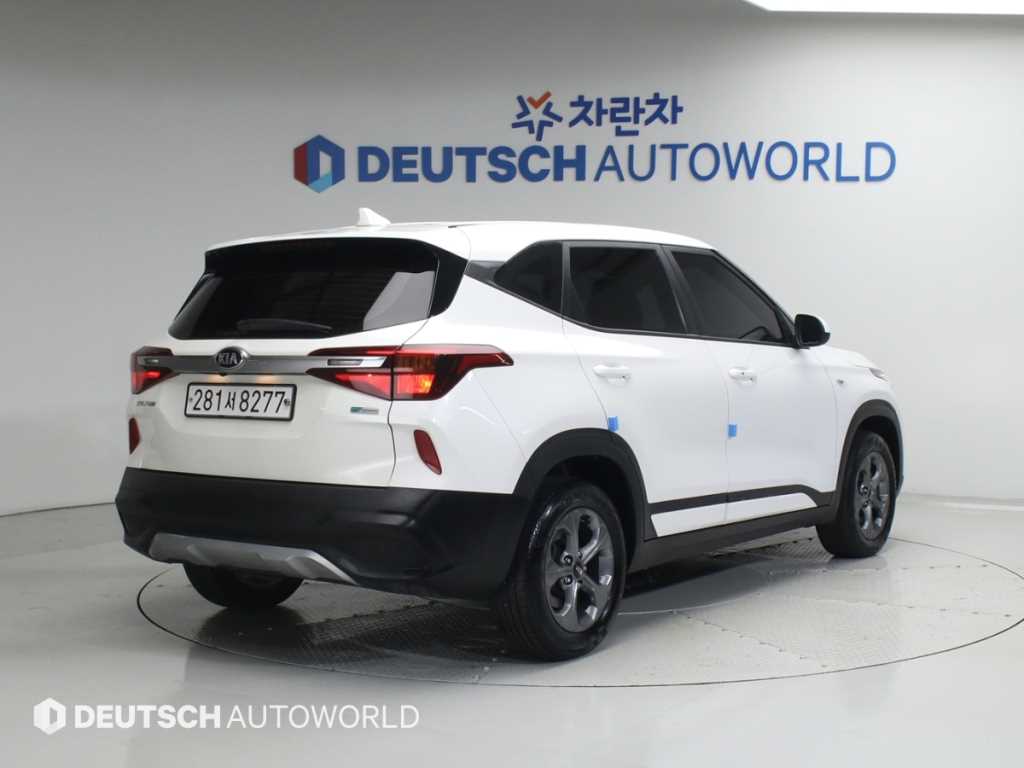 KIA Seltos - Vista 2