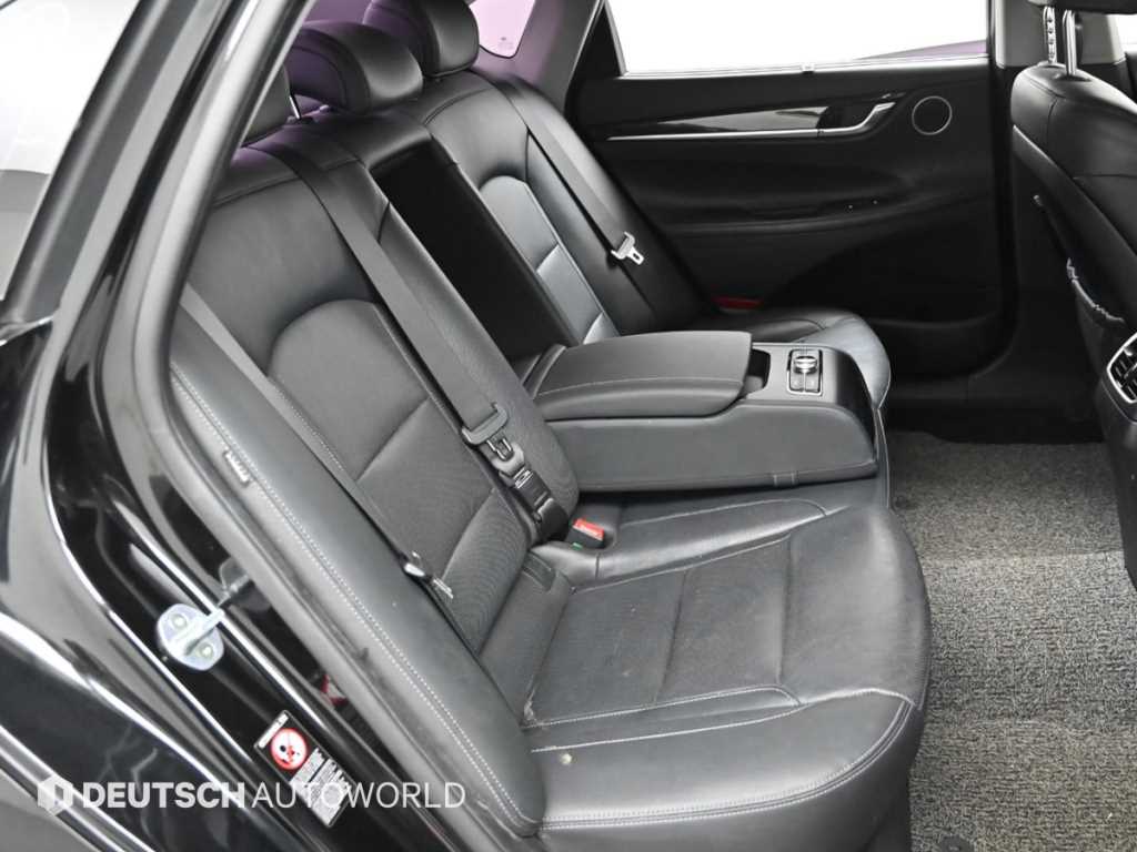 HYUNDAI Grandeur - Vista 12