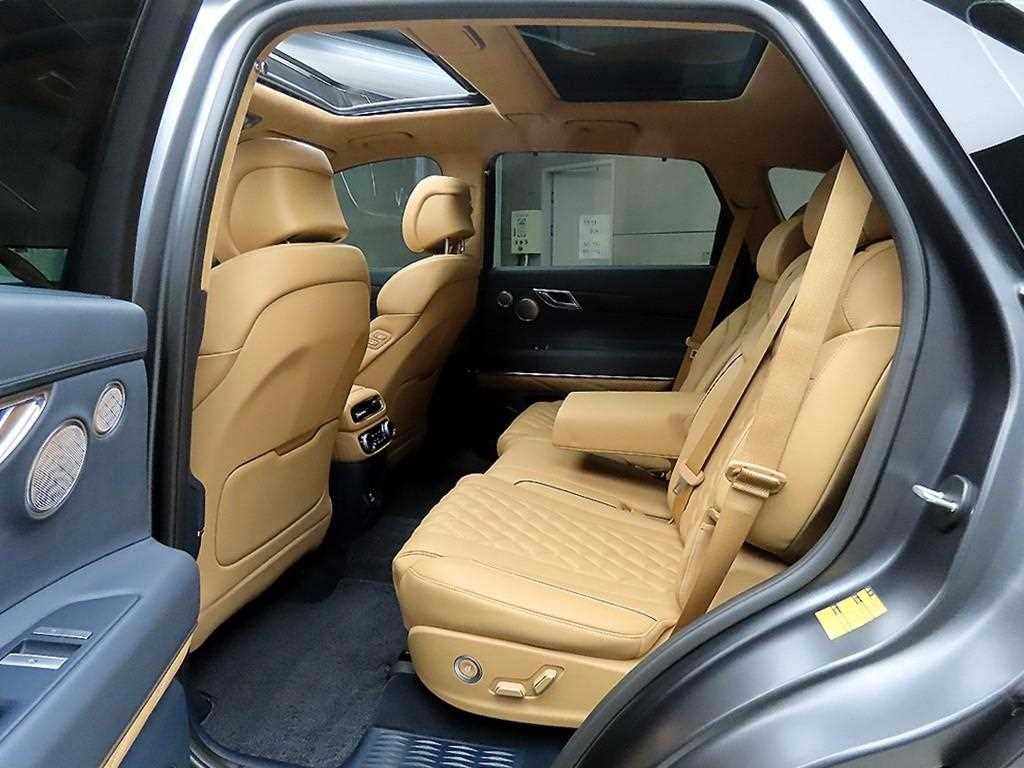 Genesis GV80 - Vista 6