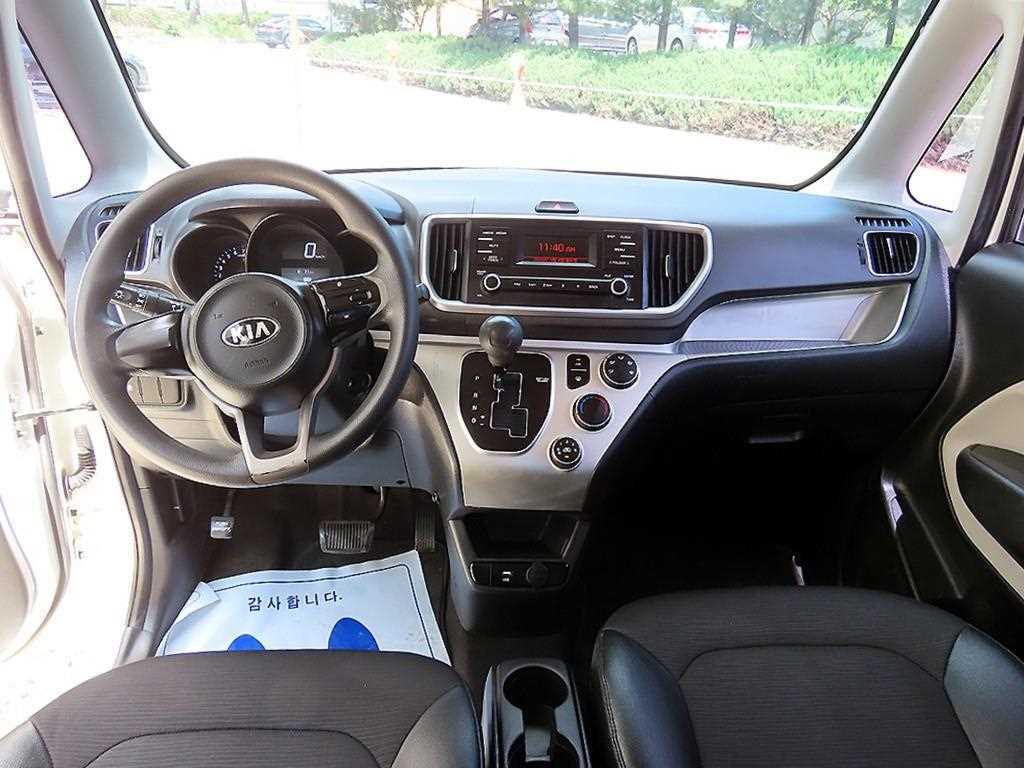 KIA Ray - Vista 7