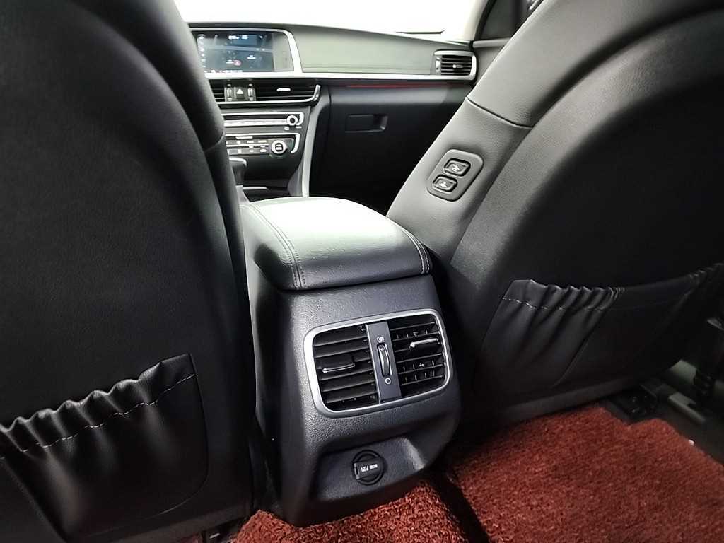 KIA K5 2019 Negro - Importación desde Corea - HF Imports Iquique - Foto 13