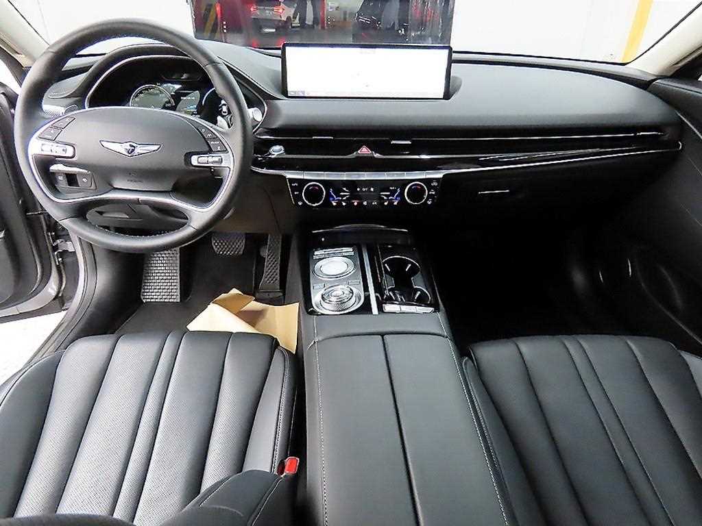 Genesis G80 - Vista 7