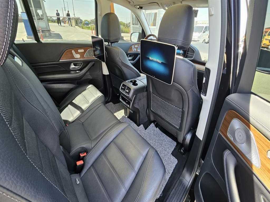 Mercedes Benz GLS Class - Vista 8