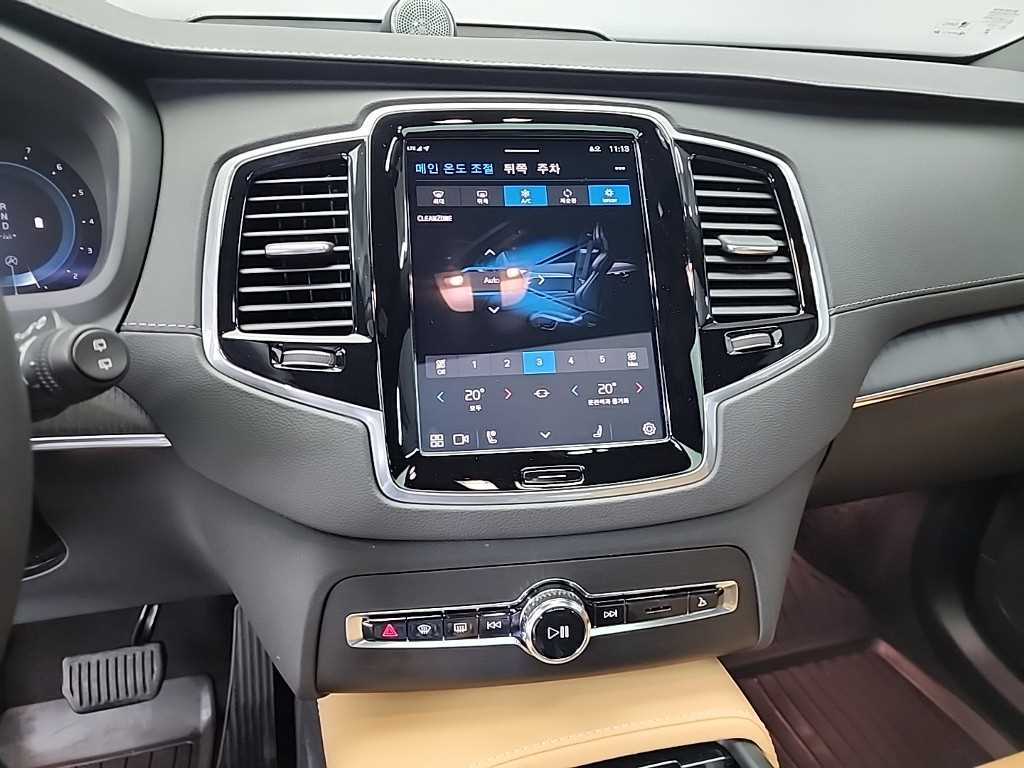 Volvo XC90 - Vista 10
