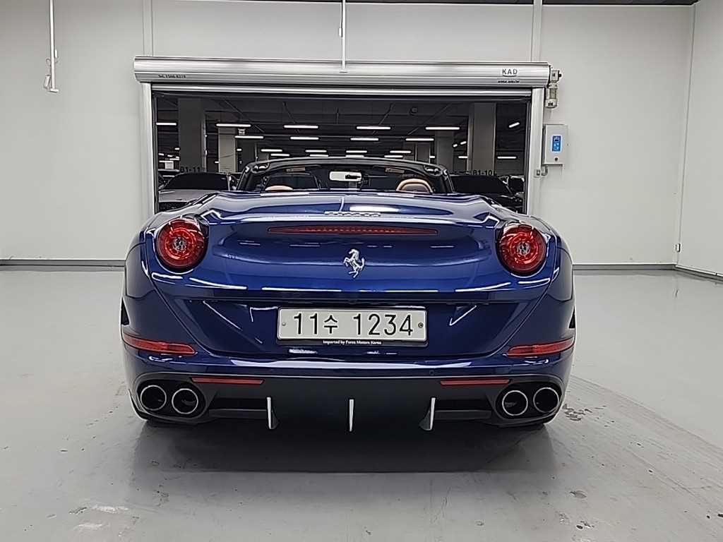 Ferrari California - Vista 3