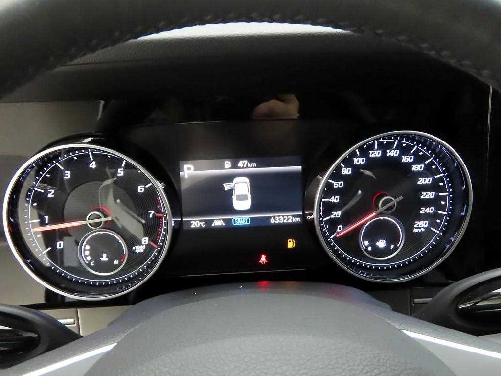 HYUNDAI Grandeur - Vista 6