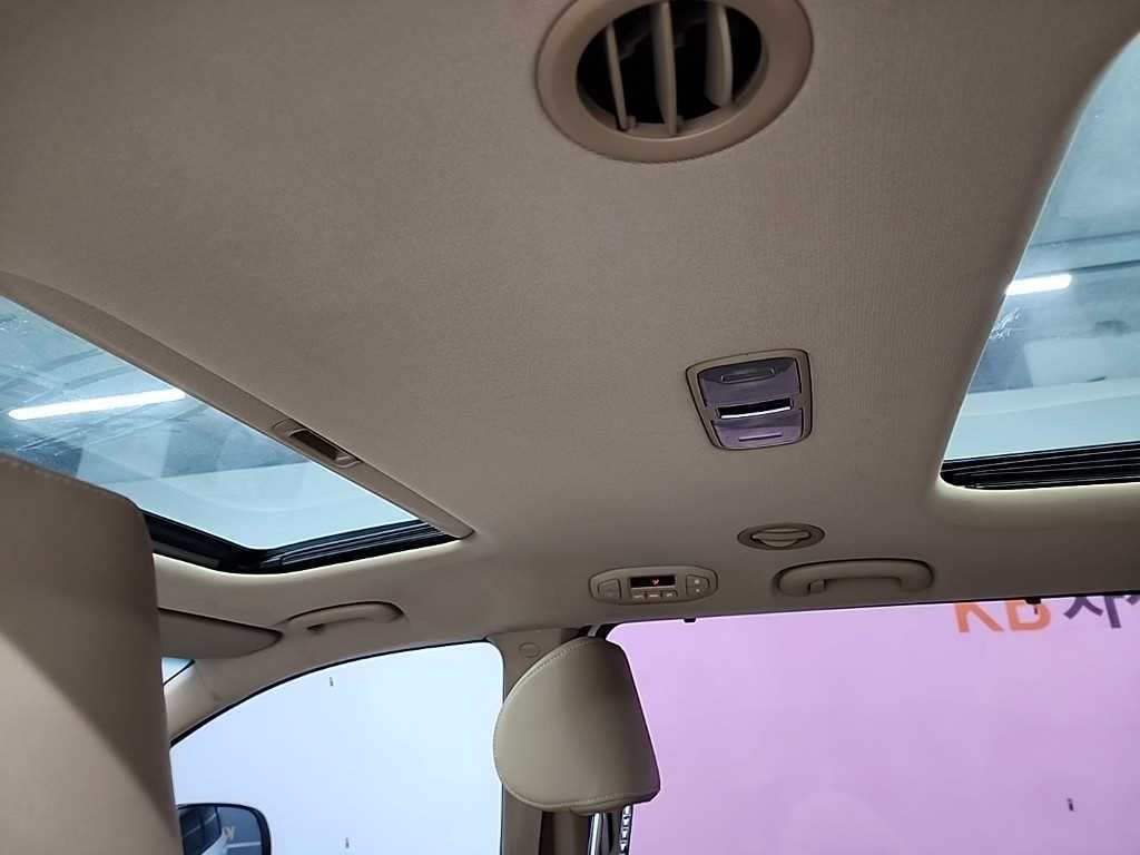 KIA Carnival 2017 Blanco - Importación desde Corea - HF Imports Iquique - Foto 16