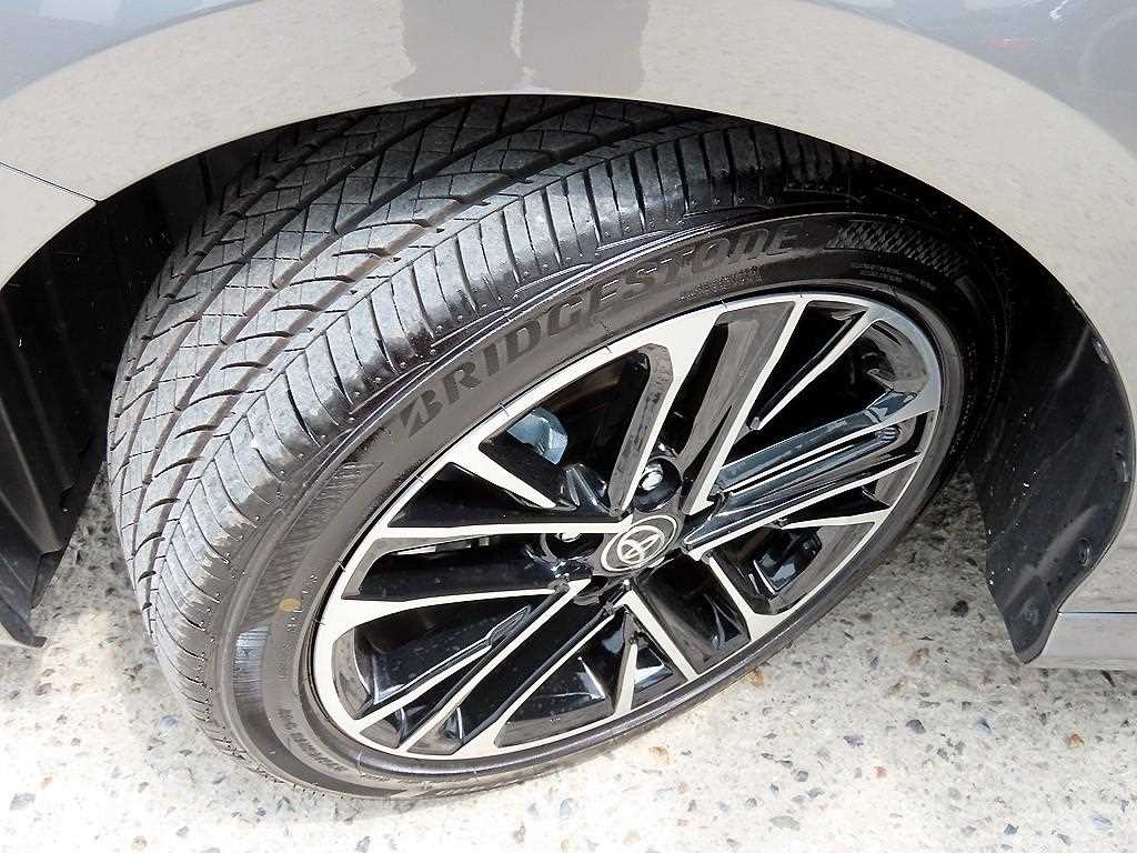 Toyota Camry 2025 Gris - Importación desde Corea - HF Imports Iquique - Foto 20