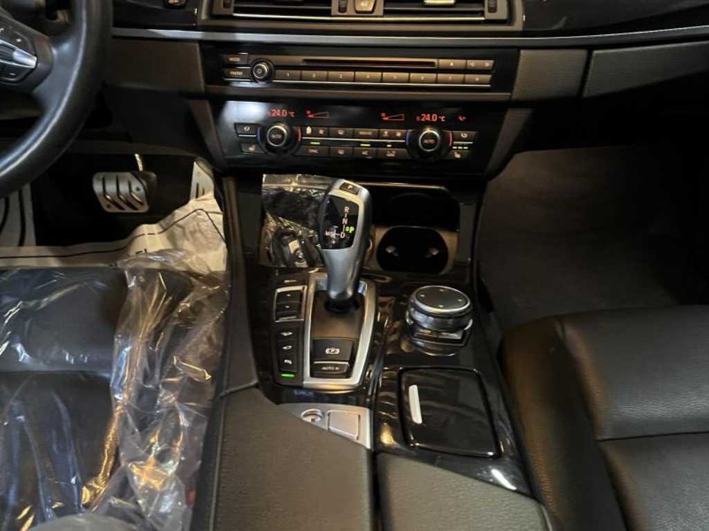 BMW 5 Series - Vista 10