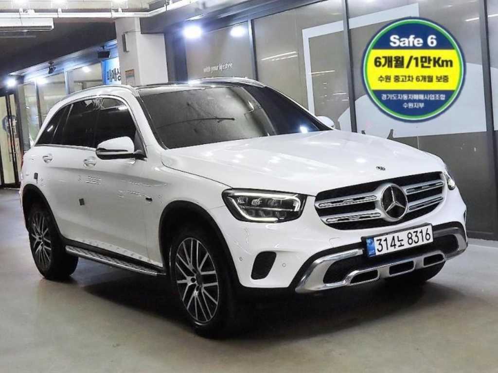 Mercedes Benz GLC Class 2021 Blanco - Importación desde Corea - HF Imports Iquique - Foto 1